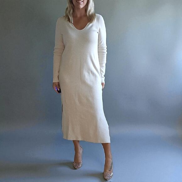 Banana Republic Cream Long Sleeve Sweater Dress NWT - Picture 2 of 10